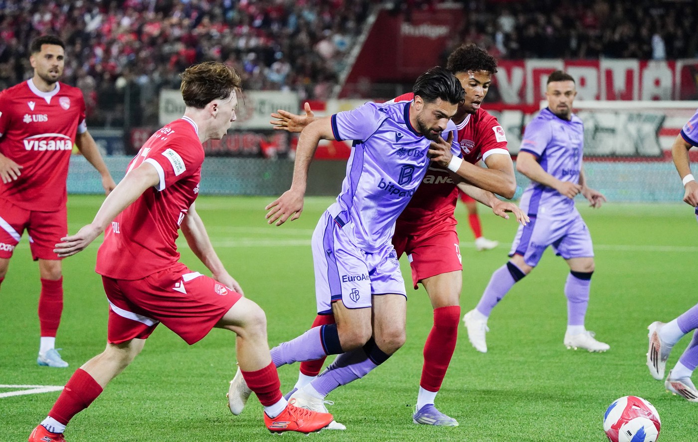 ”Nebunie” curată: a învins campioana și nou-promovata are 99,9% titlul ”în buzunar”! Primul trofeu în 128 de ani de istorie