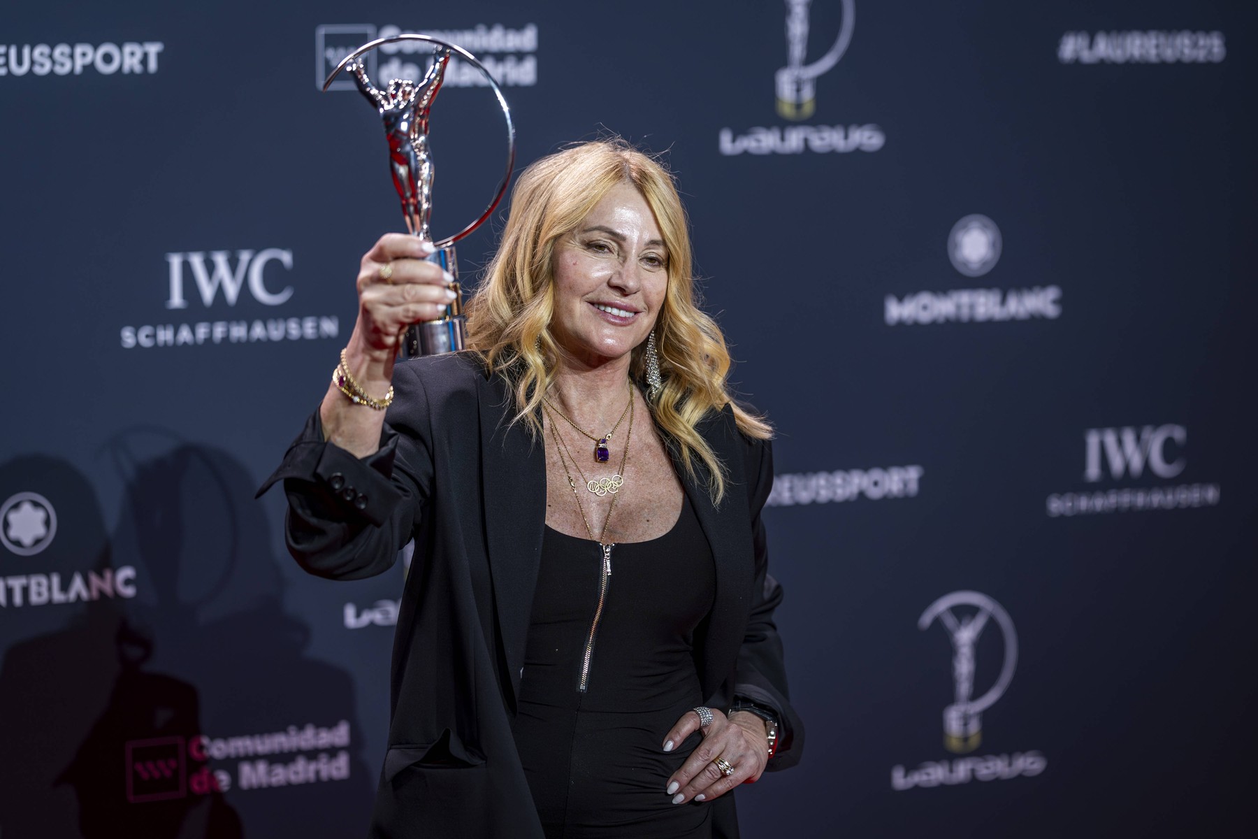 Nadia Comăneci, premiată la Gala Laureus: ”17 secunde din viața mea au schimbat totul”
