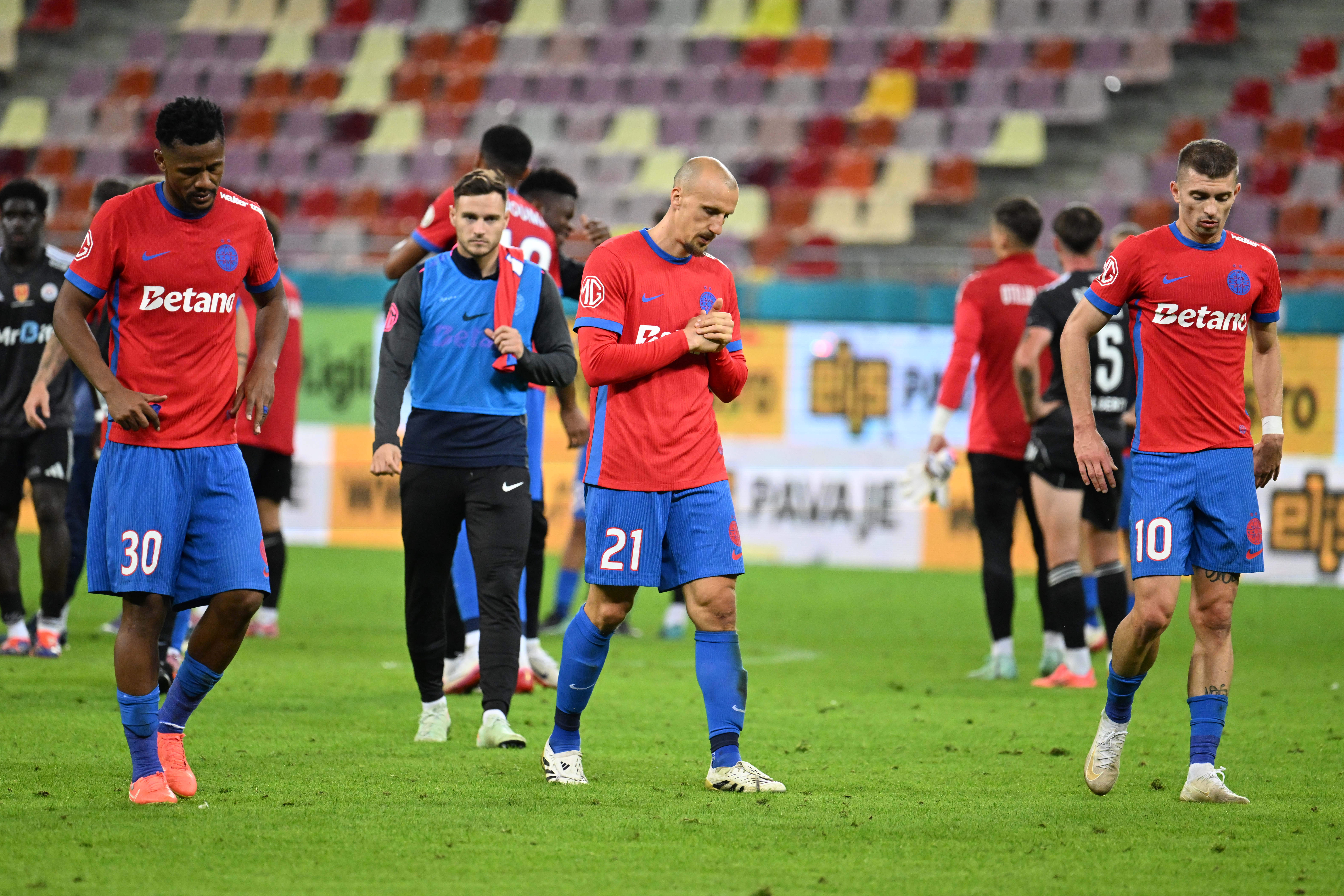 Imagine Stire Lovitură de proporții pentru Vlad Chiricheș: a venit verdictul după accidentare! Gigi Becali: ”La revedere” | 2review.ro