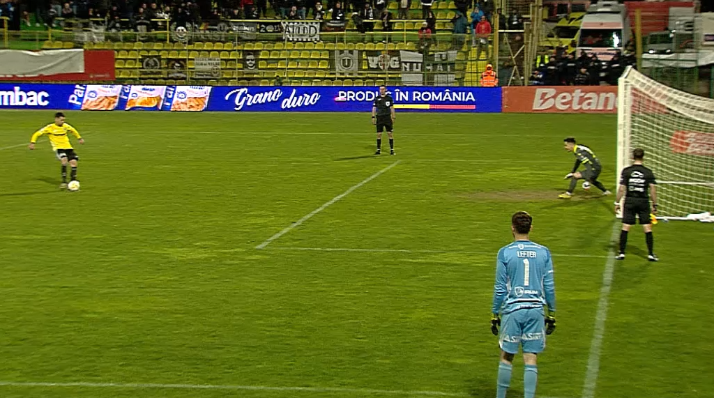 Imagine Stire Loviturile de departajare din FC Argeș - ”U” Cluj au început cu un moment rar: ”Incredibil, incredibil!” | 2review.ro