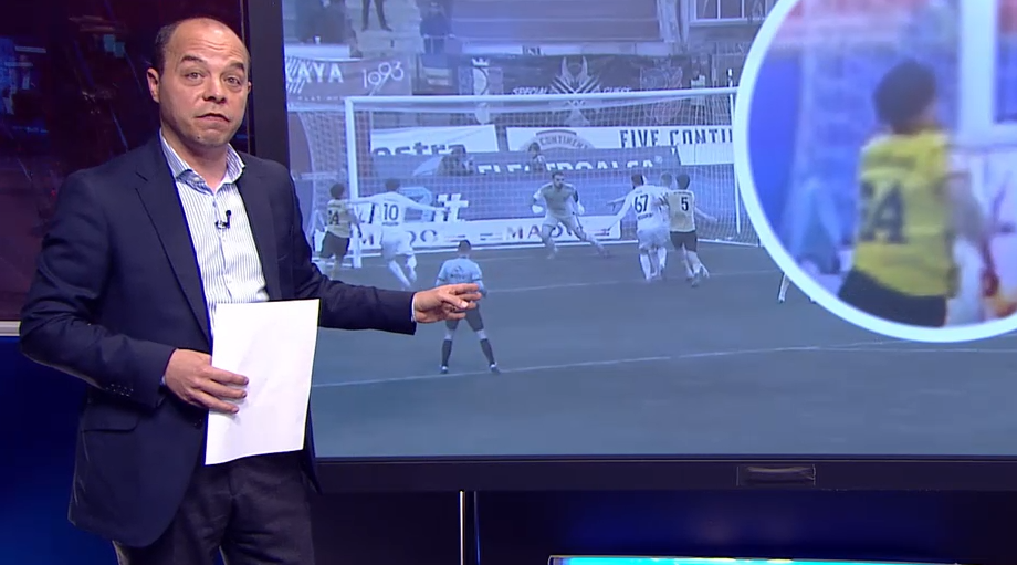 Imagine Stire Noi probleme de arbitraj în SuperLiga! Florin Bratu: ”E penalty clar”. Marius Avram a explicat tot | 2review.ro