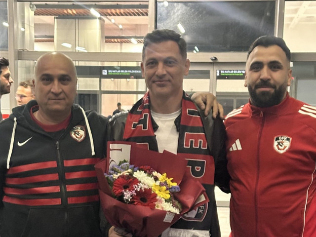 Mirel Rădoi, prezentat oficial la Gaziantep