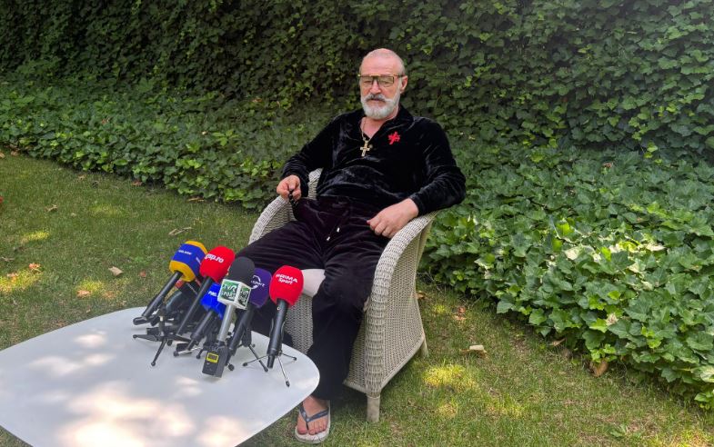 Imagine Stire A durat 44 de zile la Gigi Becali! De la ”trebuie alt nivel”, la ”mă întorc în iarbă” | 2review.ro