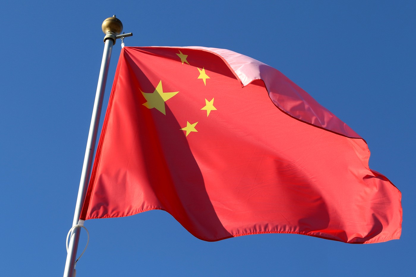 Imagine Stire FC Barcelona i-a prezentat oficial SCUZE Chinei! Imaginea care a stârnit revoltă a fost eliminată | 2review.ro