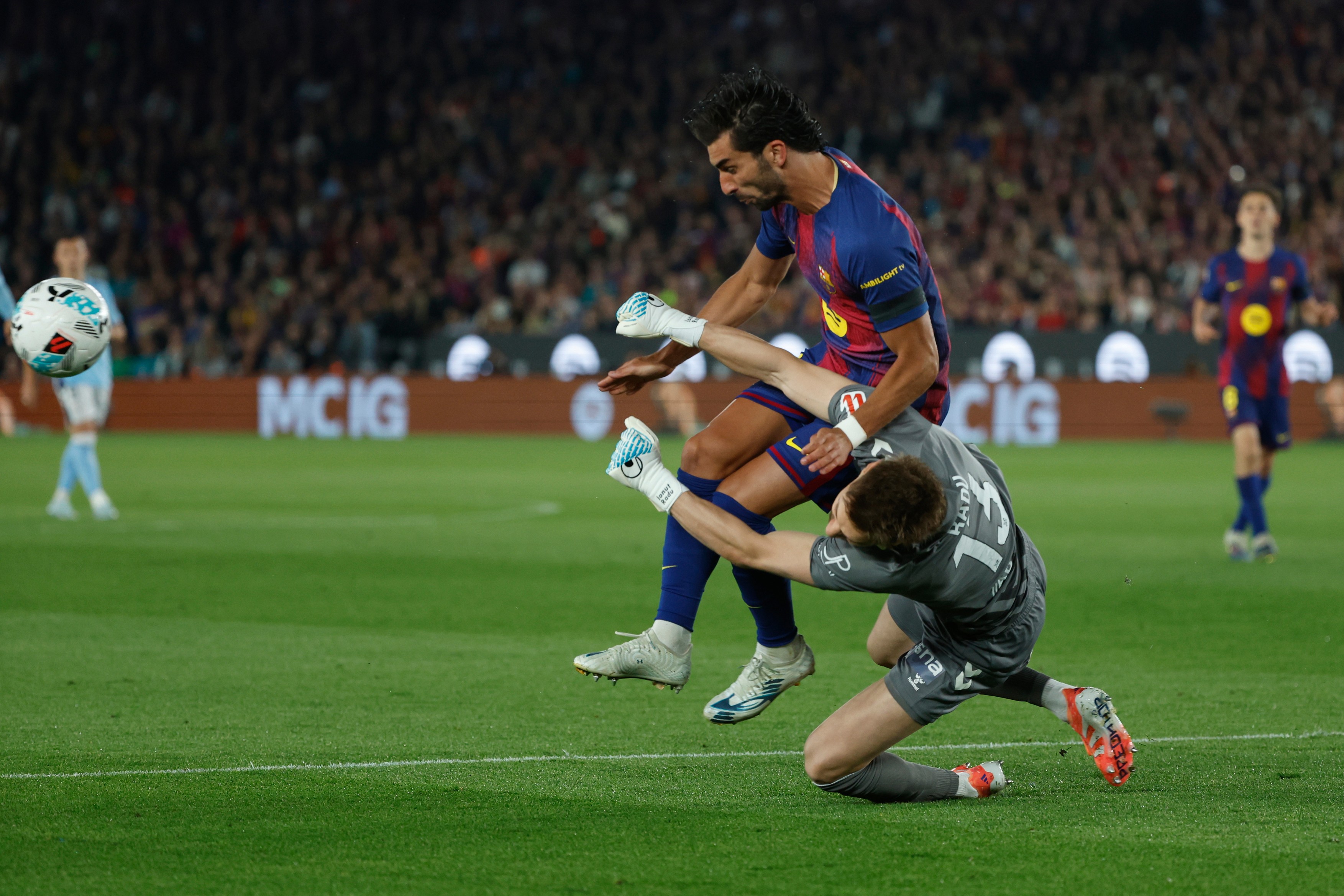 Imagine Stire Barcelona - Celta Vigo 1-0, ACUM, Digi Sport 1. Ionuț Radu, titular! Yamal a punctat din penalty | 2review.ro