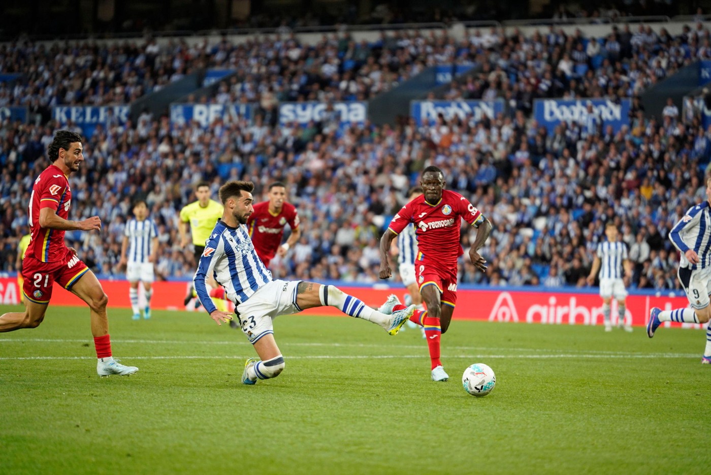 Neverosimil! Au câștigat fără să dea șut pe poartă și au ajuns pe loc de Europa