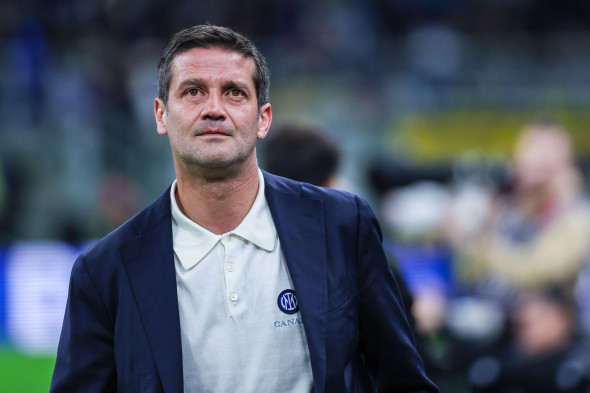 Cristian Chivu Head Coach of FC Internazionale looks on during Coppa Italia 2025/26 Semi-Finals 2nd Leg football match between FC Internazionale and Como 1907 at San Siro Stadium. Final score; Inter 3 : 2 Como.