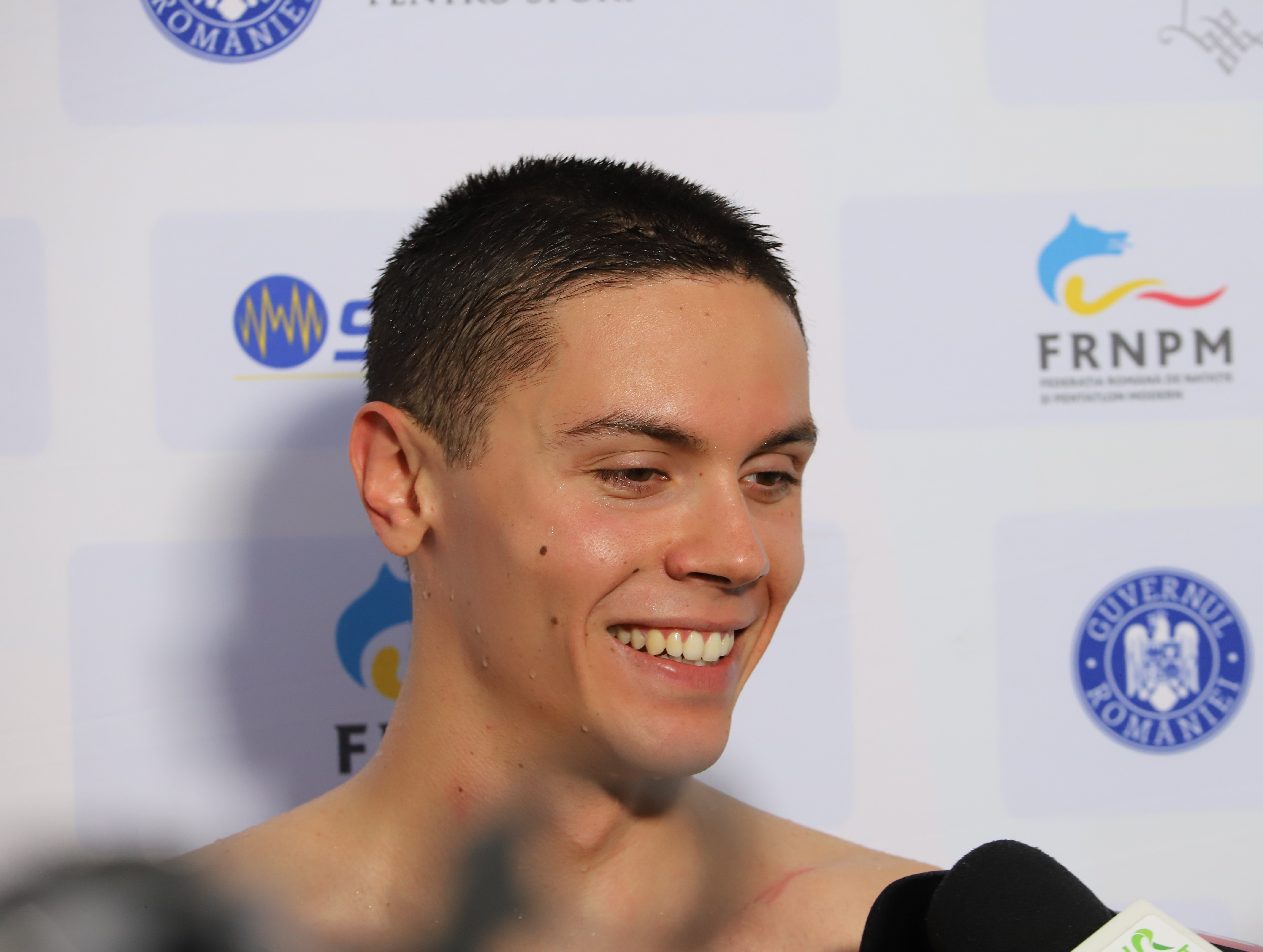 Imagine Stire David Popovici nici n-a avut rival: medalie de aur la proba de 200 m liber de la Campionatele Naționale | 2review.ro