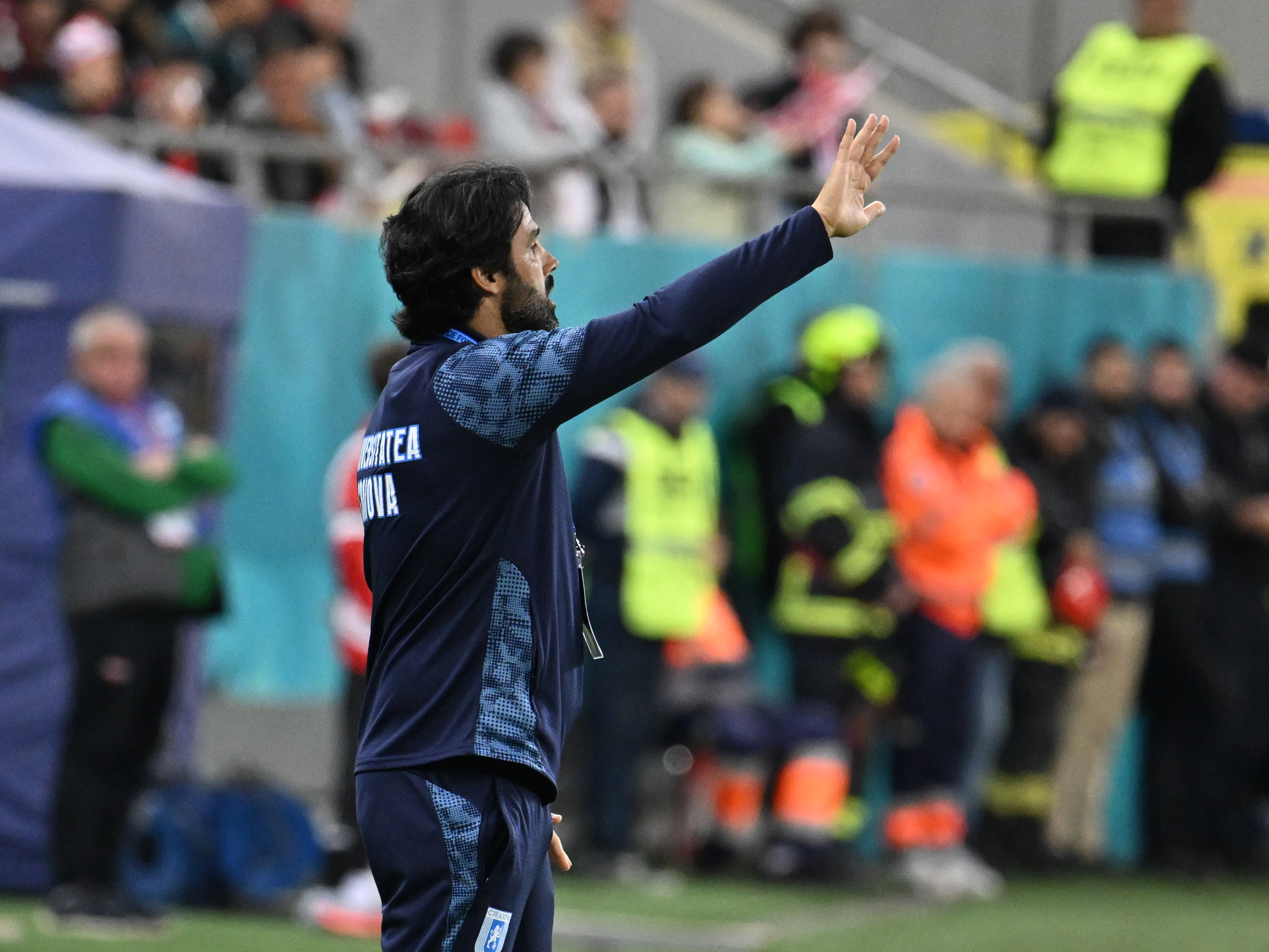 Filipe Coelho i-a așteptat pe jucătorii lui Dinamo la tunelul de la vestiare. Scene total neașteptate