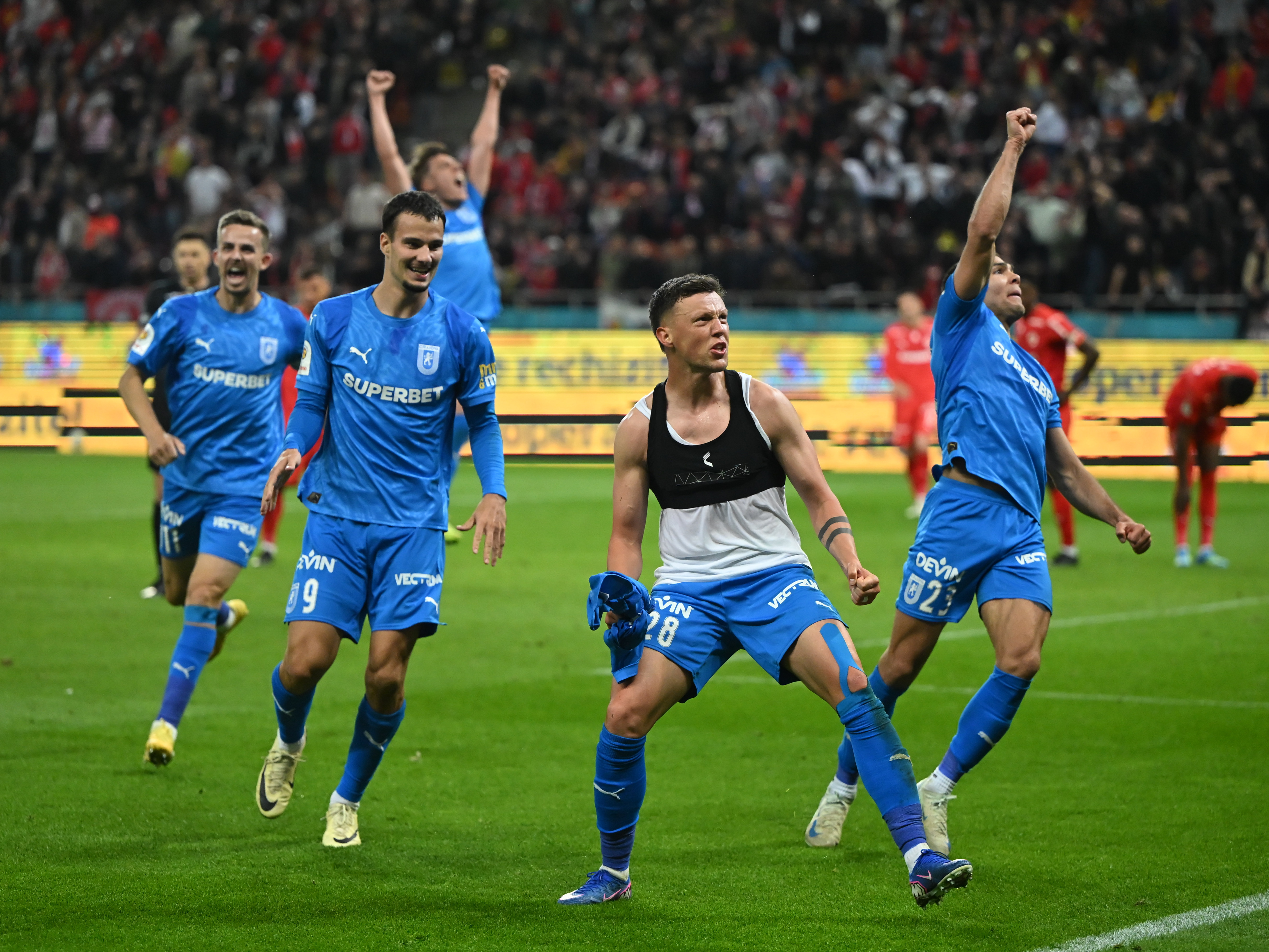 Imagine Stire Emil Săndoi a spus-o clar! Universitatea Craiova a luat exemplu de la FCSB: ”Asta e un atu pe care îl are” | 2review.ro