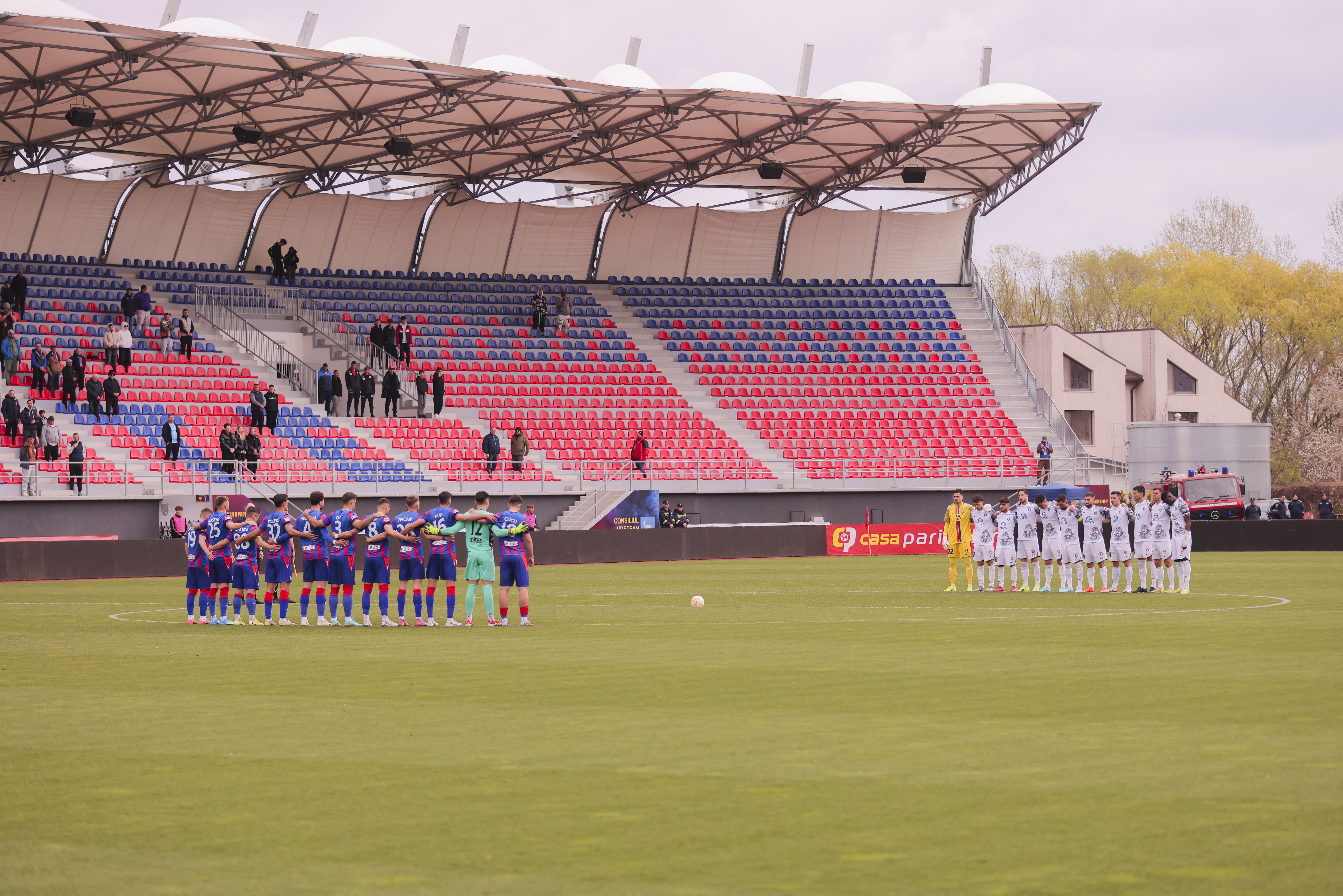 Imagine Stire Lovitură de teatru: ”Am auzit că n-are drept de promovare”. S-ar ști cele 4 echipe rămase în cursa pentru SuperLigă | 2review.ro