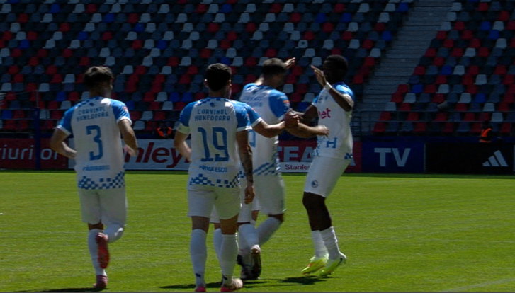 Imagine Stire Steaua - Corvinul 1-3. Hunedorenii, un nou pas spre SuperLigă, după victoria clară din Ghencea | 2review.ro