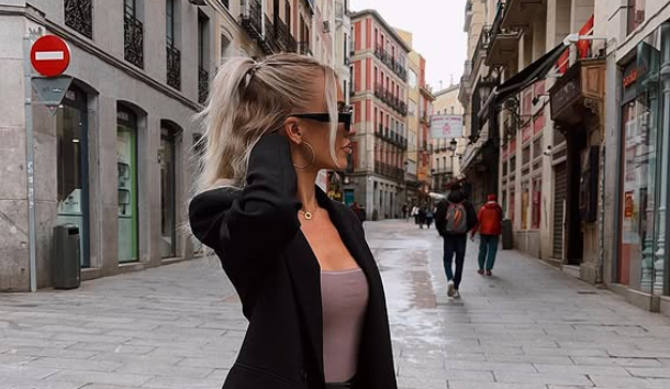 Imagine Stire Și-au spus ”ADIO” după 6 ani! A făcut anunțul într-un mod neașteptat: ”Cea mai bună fostă iubită din lume” | 2review.ro