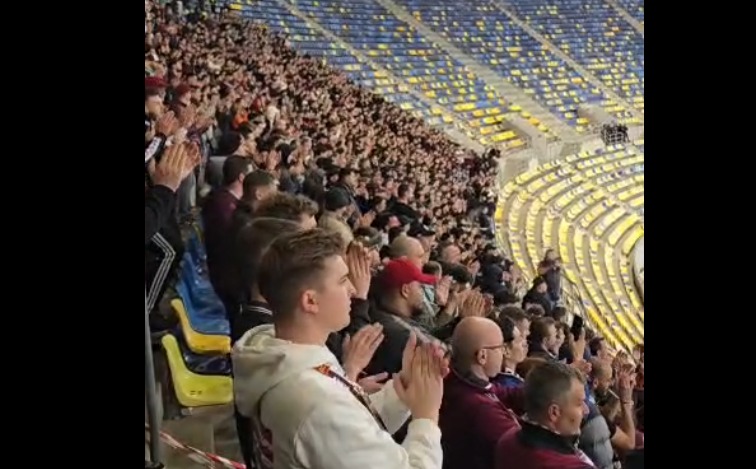 Au început să aplaude! Singurul moment în care rapidiștii și dinamoviștii s-au unit în derby