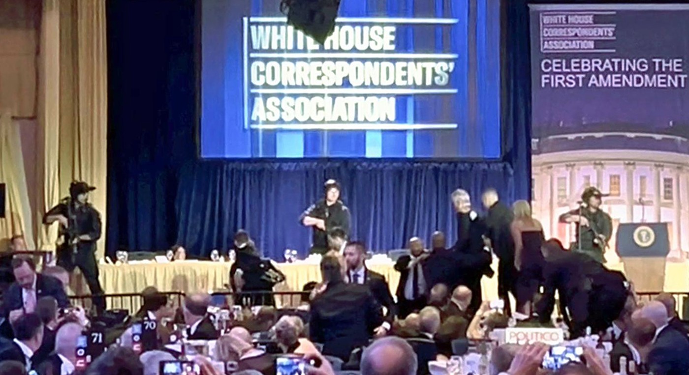 Imagine Stire A stat față în față cu Donald Trump la dineul unde un atacator a deschis focul: Am savurat fiecare clipă | 2review.ro