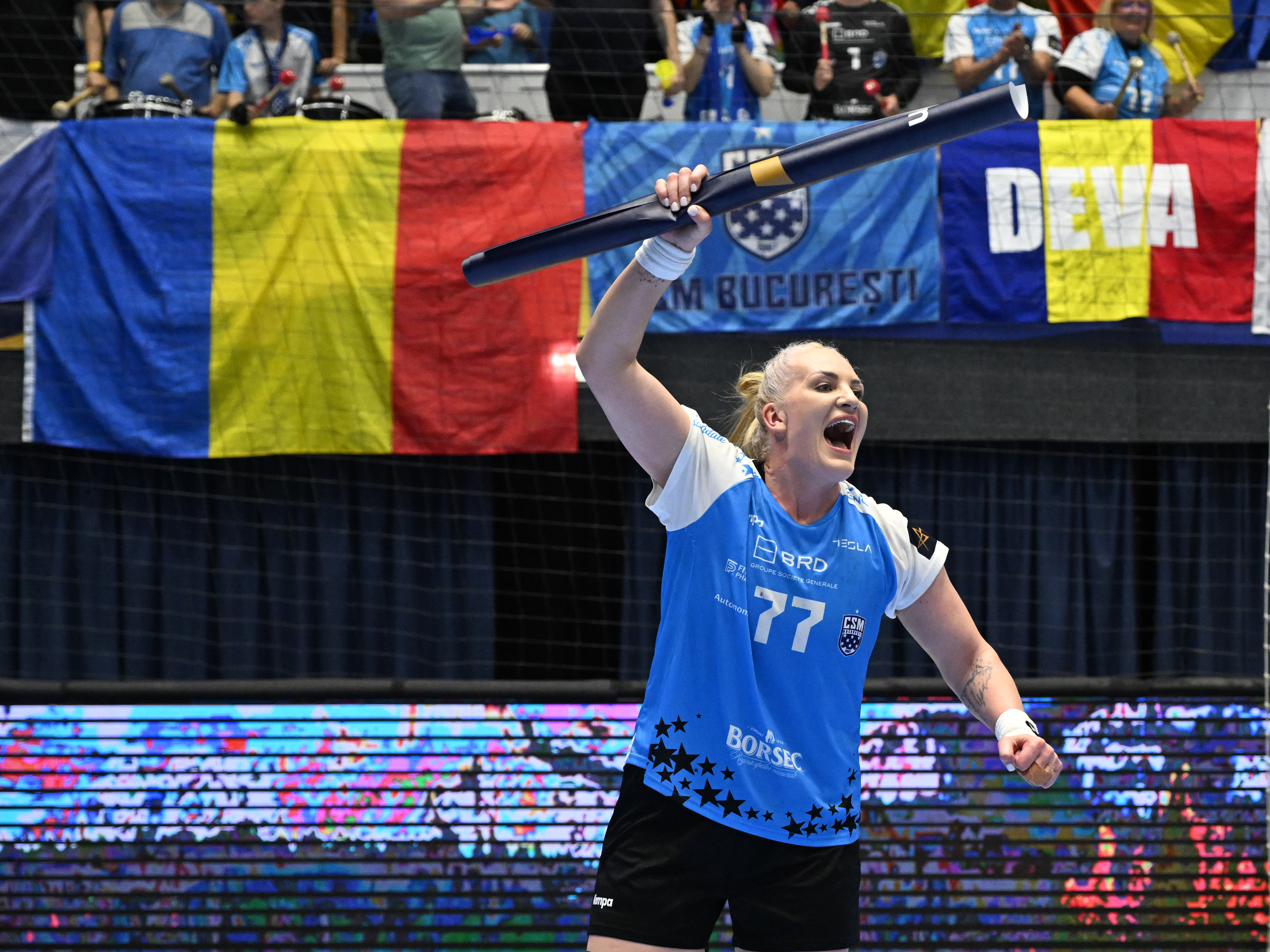 Imagine Stire Crina Pintea, după ce a aflat cu cine joacă CSM București în semifinalele Final Four EHF Champions League: ”Fericită” | 2review.ro