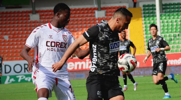 Imagine Stire Ce nebunie: la intrarea în prelungiri, echipa lui Ianis Hagi era condusă cu 0-2, apoi s-au mai marcat TREI goluri | 2review.ro