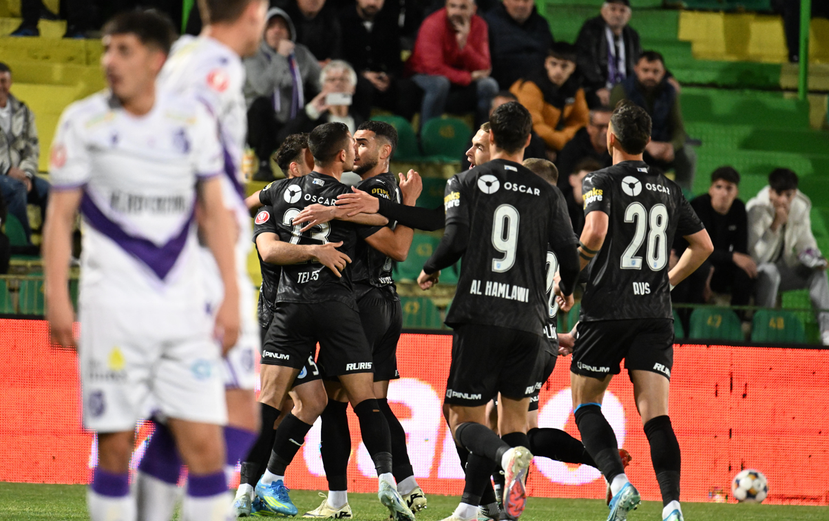 Imagine Stire N-a avut vreun dubiu, după Argeș - Craiova: ”Cel mai bun om”. Apoi a ”taxat” 3 jucători ai oltenilor: ”Foarte rău” | 2review.ro