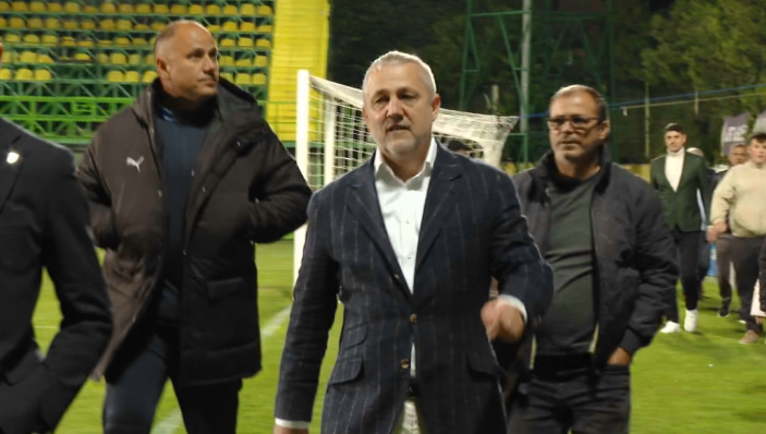 Mihai Rotaru, luat prin surprindere de un fost antrenor de la Craiova: "Mi-a trimis poză cu echipa / Am rămas șocat"