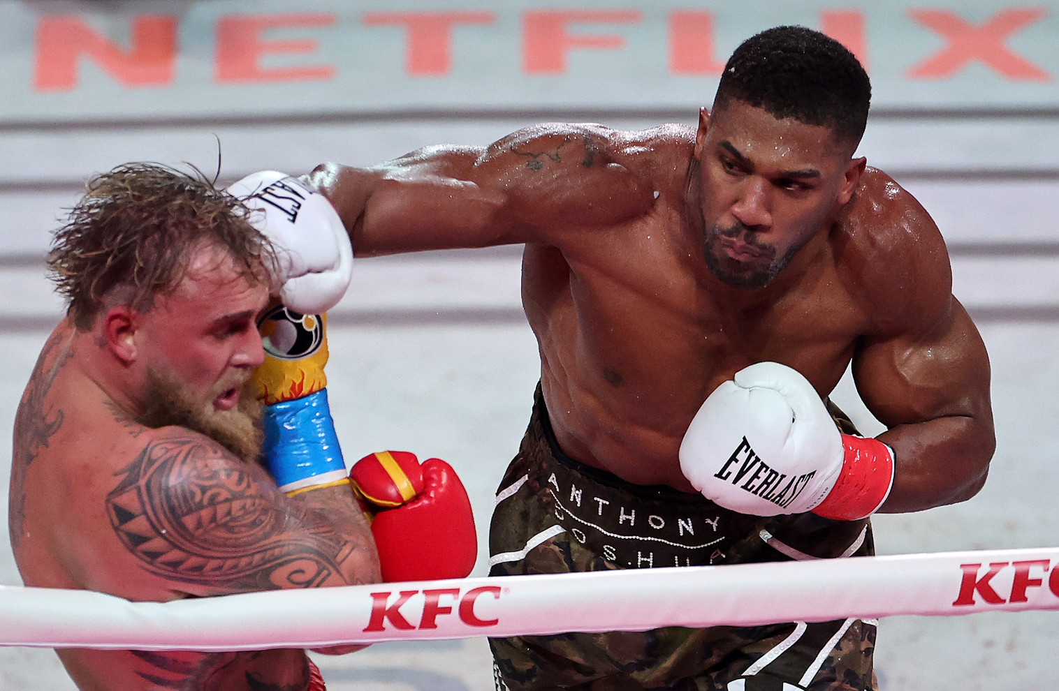 Imagine Stire De neoprit! Anthony Joshua va reveni în ring, la 7 luni de la accidentul mortal din Nigeria! | 2review.ro