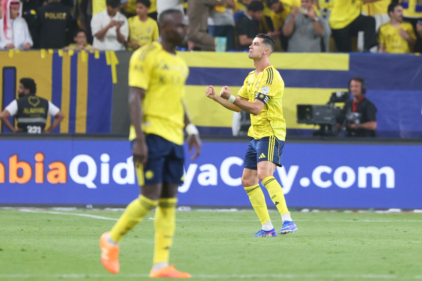 Imagine Stire Cristiano Ronaldo a marcat golul 970 al carierei și le-a dat un răspuns genial fanilor care îl ironizau | 2review.ro