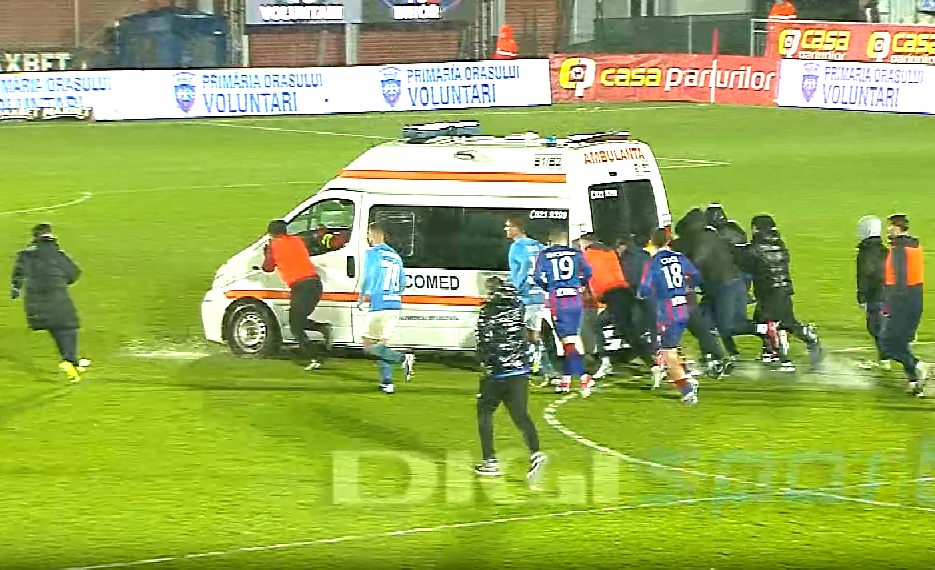 Imagine Stire Imagini horror la Voluntari! Și-au pus cu toții mâinile în cap când au văzut ce a pățit Alexandru Gîț | 2review.ro