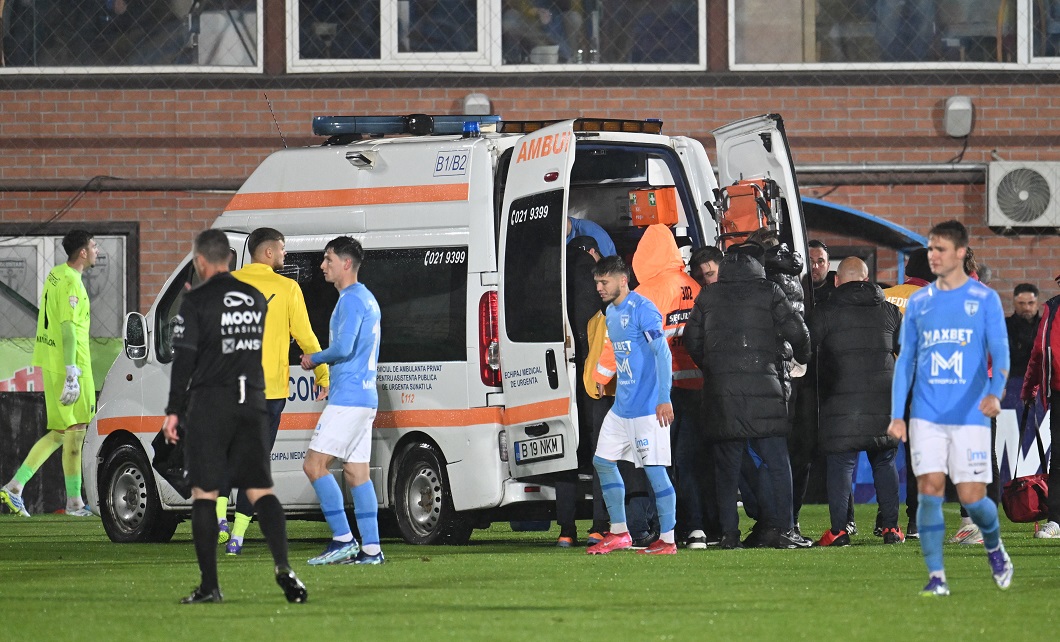 Imagine Stire Bihorenii acuză: ”Ar trebui să nu ne mai prezentăm! Gol valabil”. Ce au spus de Gîț și accidentarea horror | 2review.ro