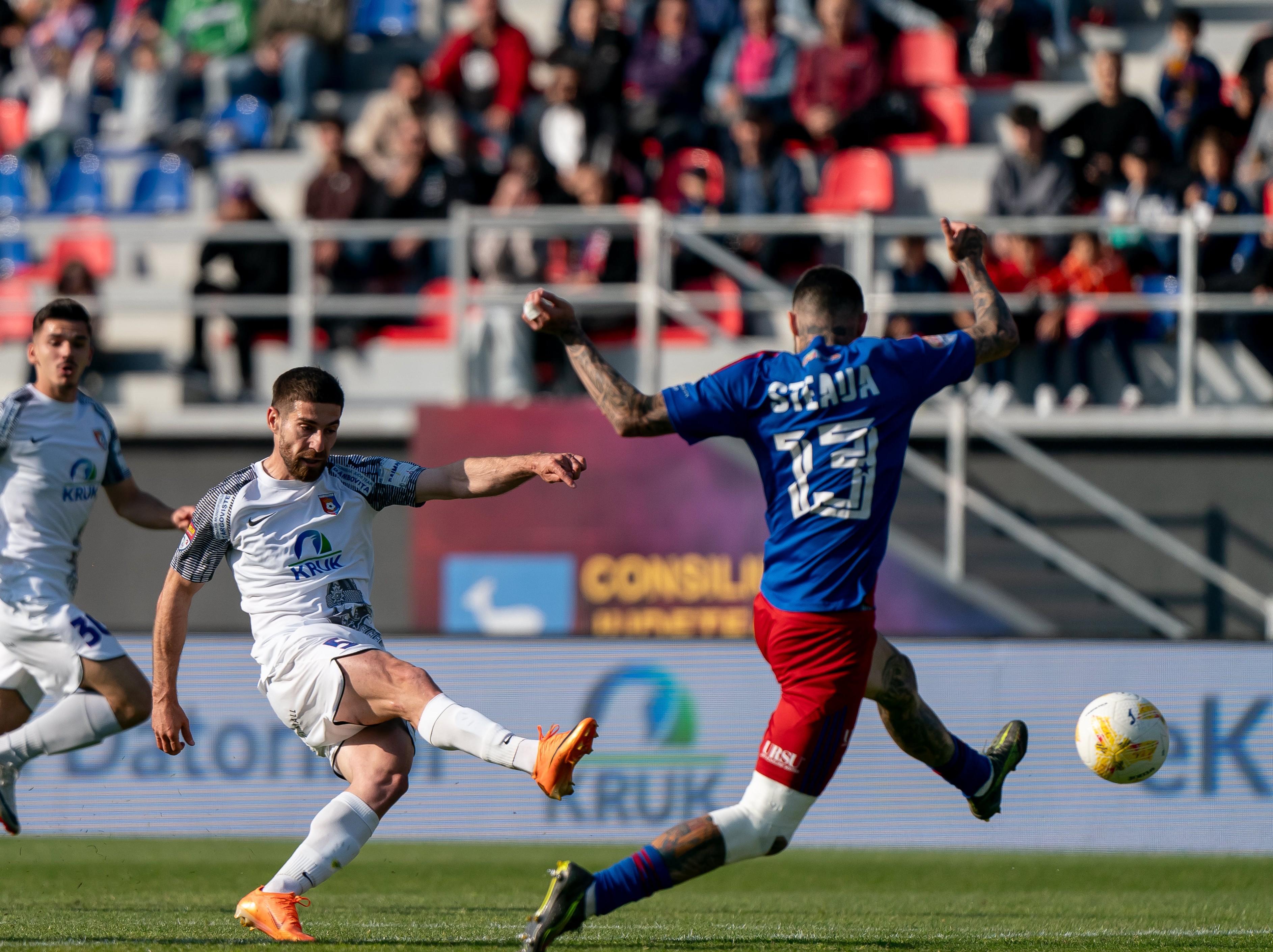 Imagine Stire Chindia - Steaua 1-2. ”Militarii” au reușit să întoarcă scorul pe final! Formația din Târgoviște, al 8-lea eșec la rând | 2review.ro
