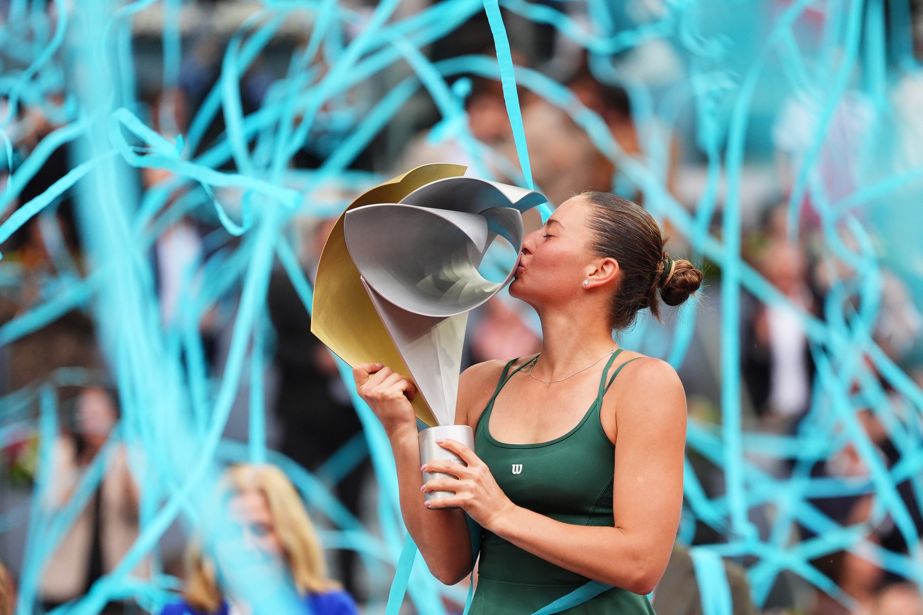 Imagine Stire Marta Kostyuk, noua campioana de la Madrid! Ucraineanca a învins-o pe Mira Andreeva în două seturi | 2review.ro