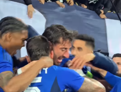 Imagine Stire S-a oprit hegemonia! Fostul golgheter din SuperLiga a marcat golul pentru titlul de campioană așteptat de 17 ani | 2review.ro