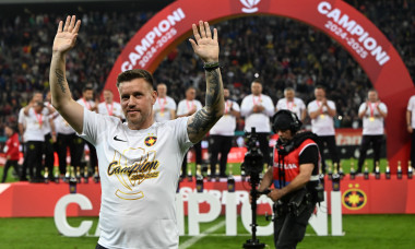 FOTBAL:FCSB-UNIVERSITATEA CRAIOVA, PLAY OFF SUPERLIGA SUPERBET (17.05.2025)