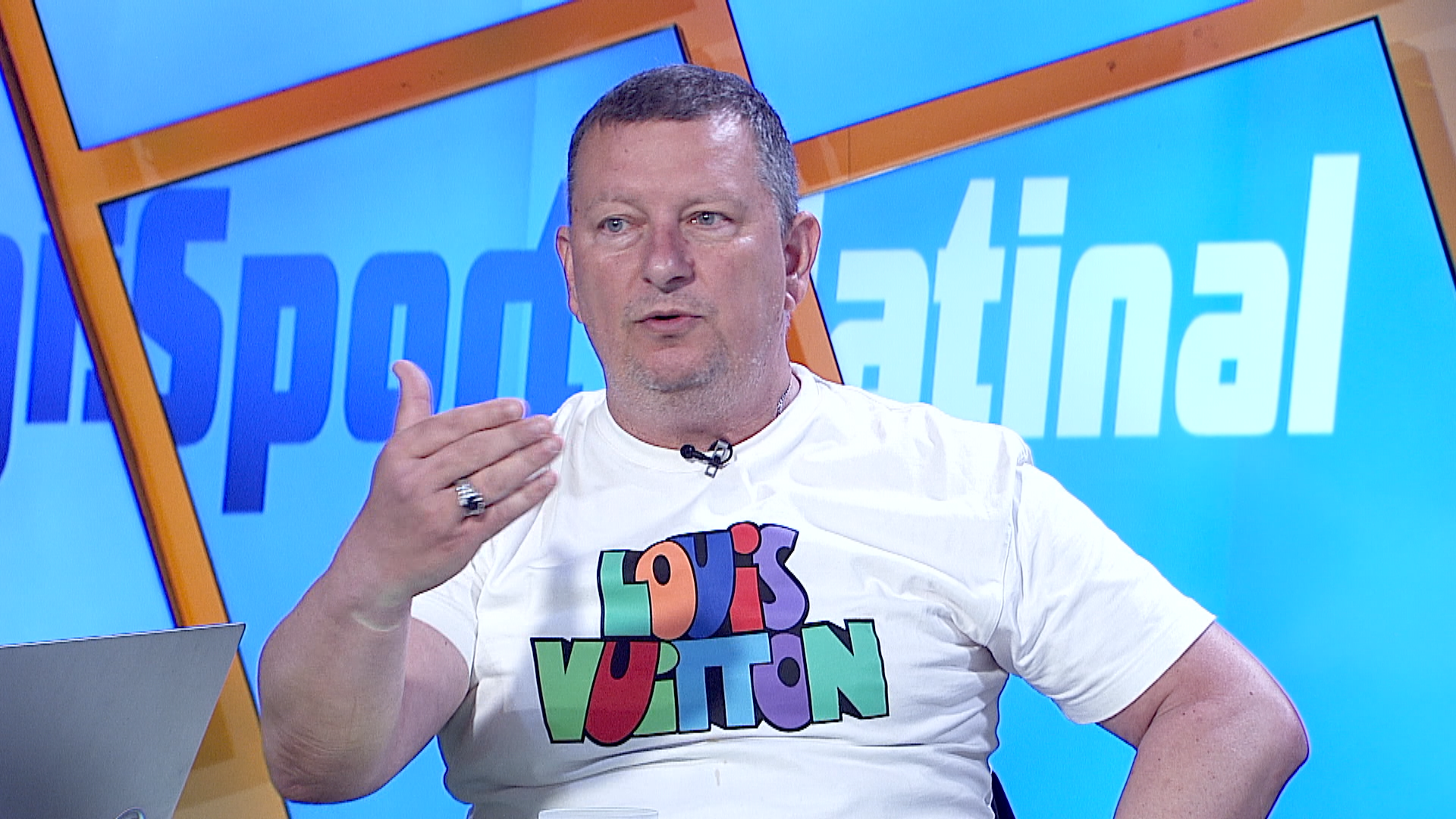 Imagine Stire Ionuț Chirilă s-a pronunțat, înainte ca Inter să câștige titlul: ”Mi-a spus Mircea Lucescu. Aportul lui Chivu e de 30%” | 2review.ro