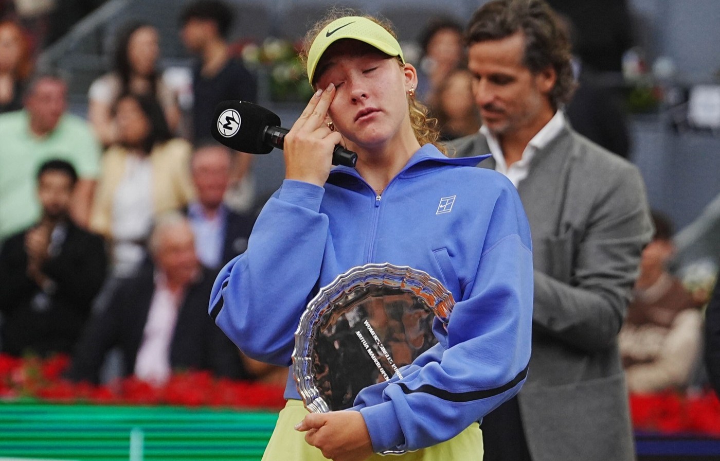 Imagine Stire Două din două! Rusoaica Mirra Andreeva a mai pierdut o finală la Madrid, a doua zi după ce a plâns în hohote | 2review.ro