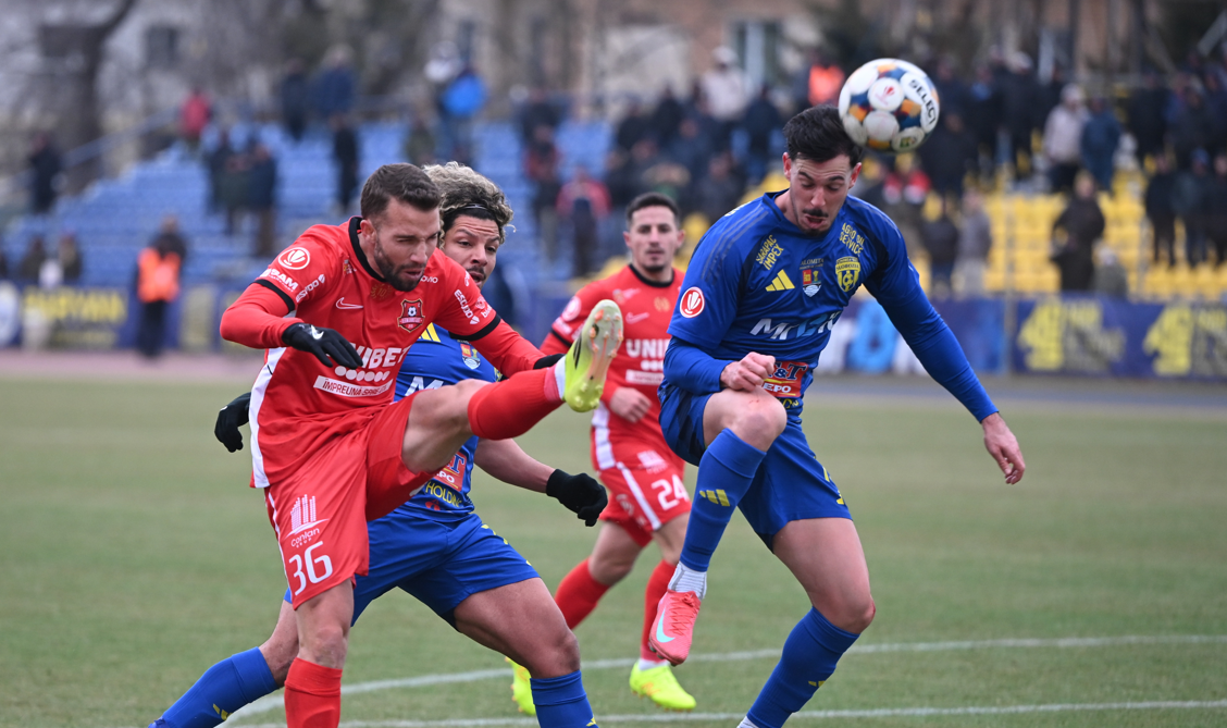 Unirea Slobozia - Hermannstadt, Live Video, 17:30, pe Digi Sport 1. Meci de foc în subsolul din play-out!
