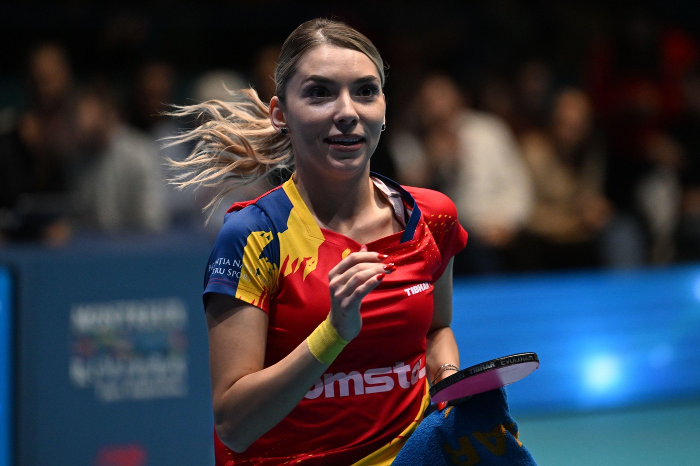 România e în optimi cu ambele echipe, la Campionatele Mondiale de la Londra