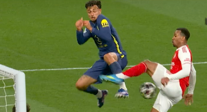 Ultragiați! Momentul care a declanșat furia în Arsenal - Atletico Madrid 1-0: ”Se va vorbi despre asta zeci de ani”