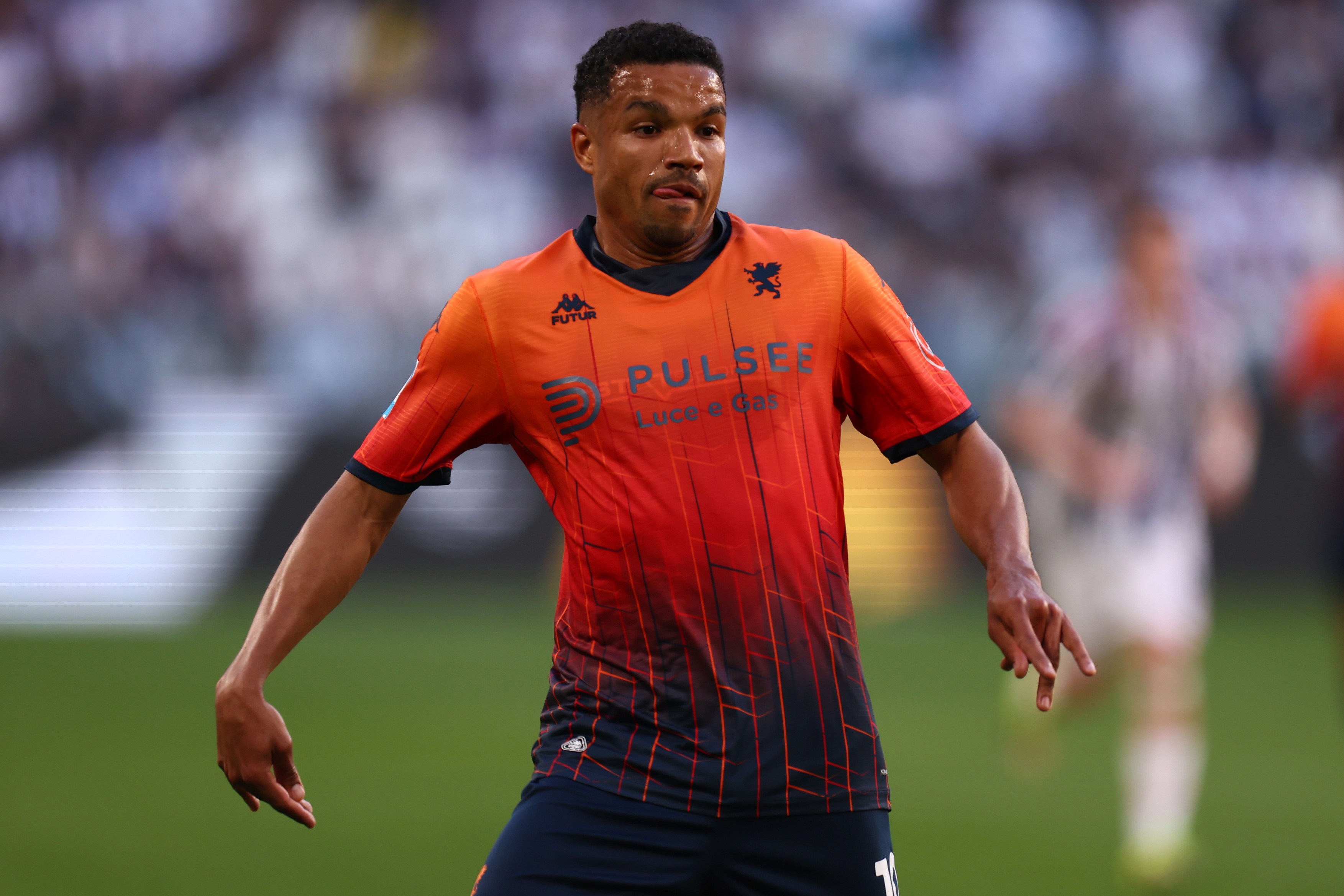 Imagine Stire Dan Șucu îi pune contractul pe masă! A fost transferat de la AC Milan | 2review.ro