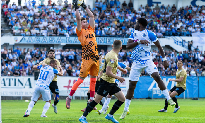 FOTBAL:FC CORVINUL HUNEDOARA-FC VOLUNTARI, LIGA 2 CASA PARIURILOR PLAY-OFF(06.05.2026)