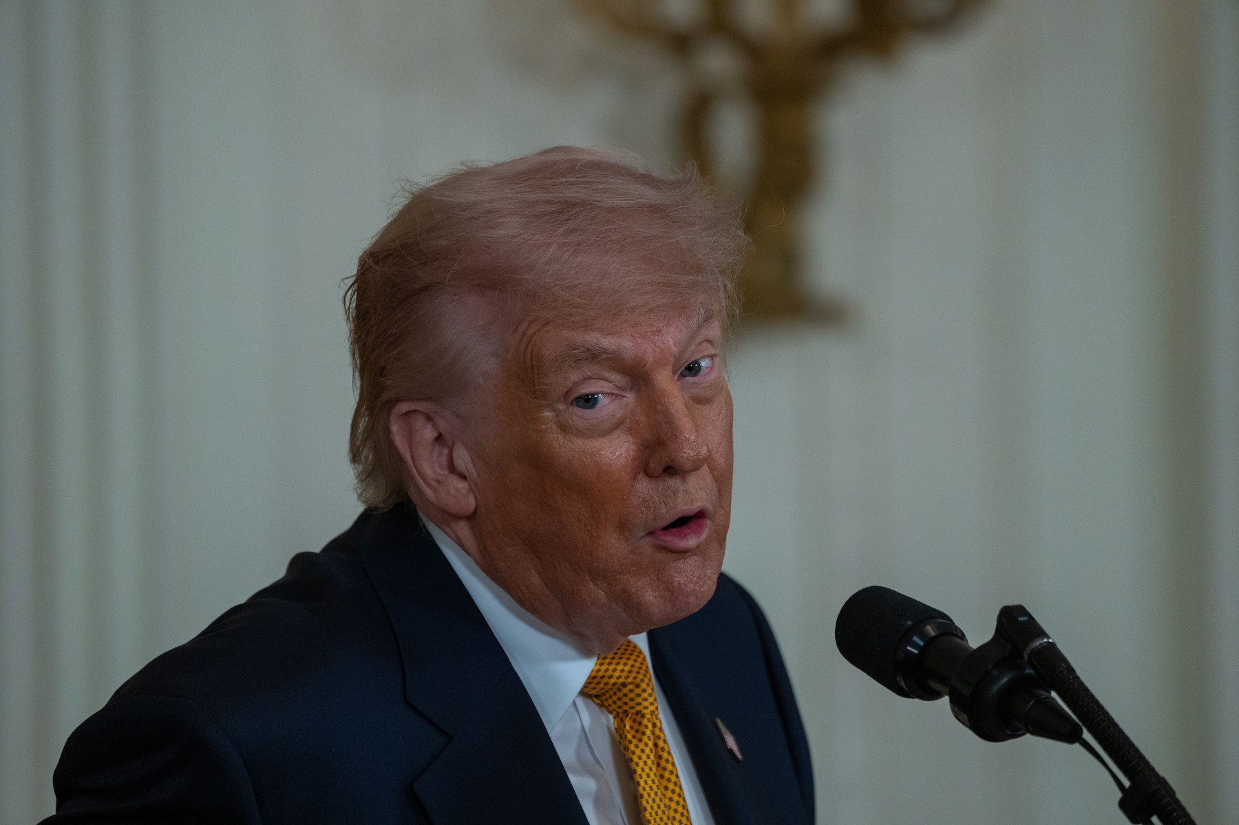 Internetul a ”explodat” după mesajul postat de Donald Trump după moartea unui ”gigant”