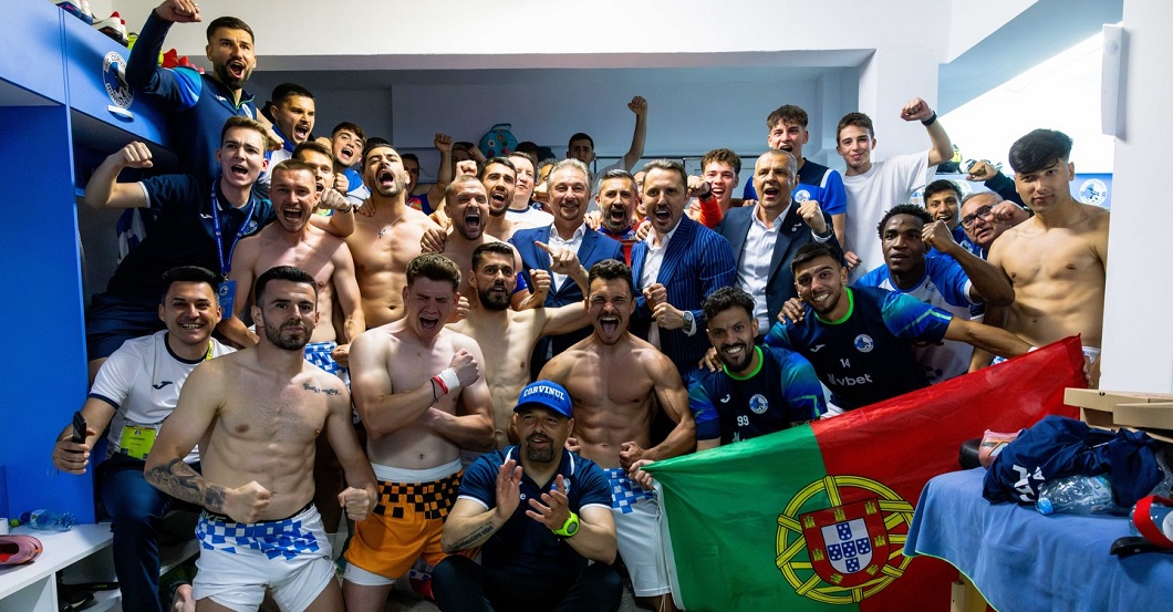 Imagine Stire Surpriză! Pe ce stadion va evolua Corvinul în SuperLiga, după ce a anunțat că se mută la Petroșani | 2review.ro