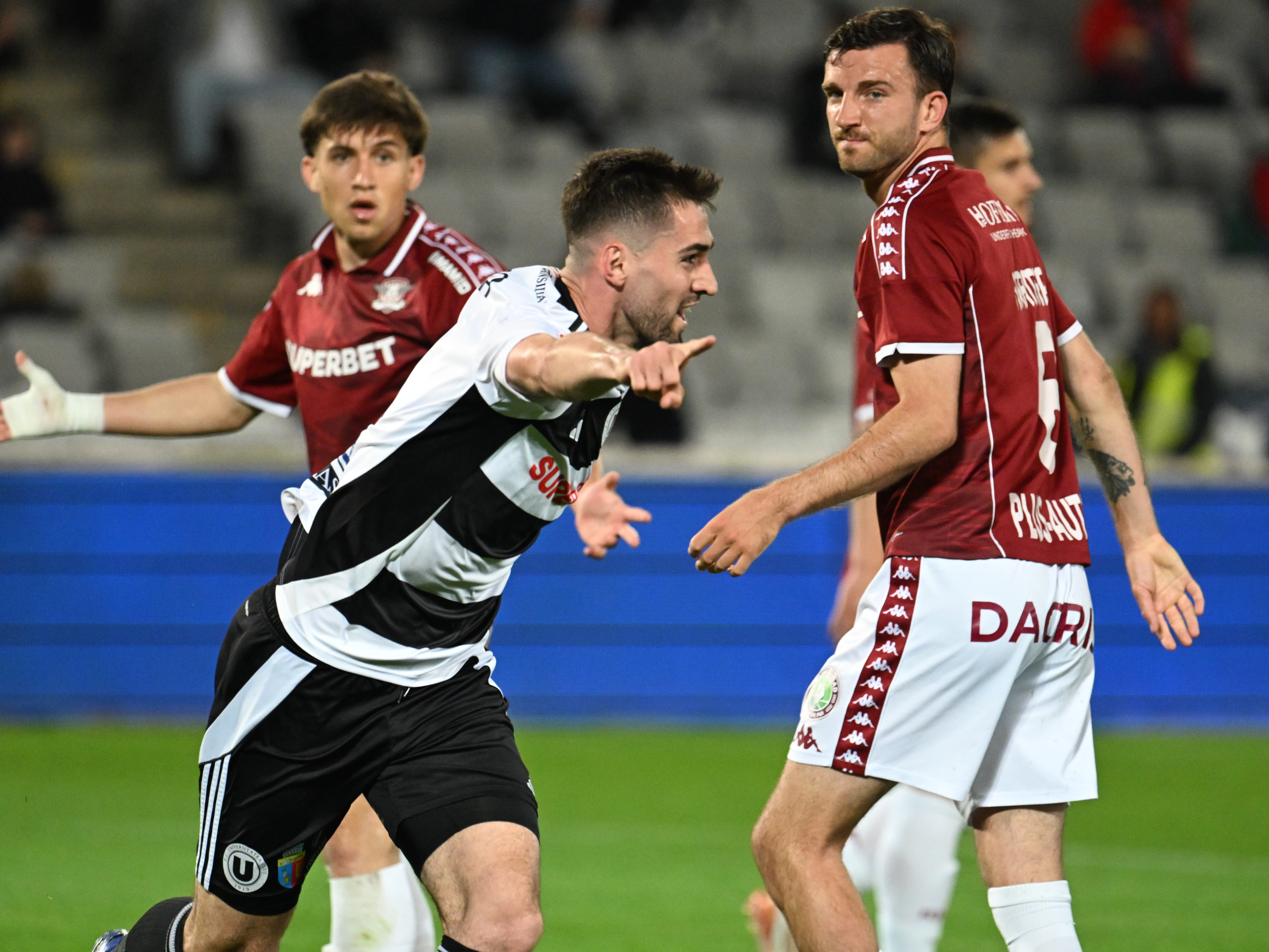 U Cluj - Rapid 1-0 | "Șepcile Roșii" s-au apropiat la un punct de liderul Universitatea Craiova