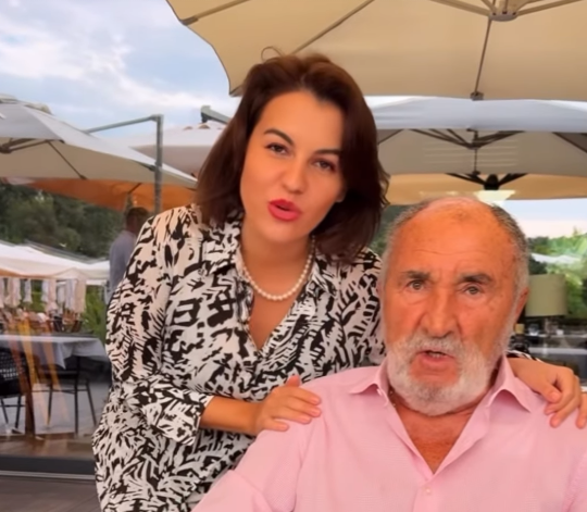 Imagine Stire Ce mesaj i-a transmis Romina Gingașu lui Ion Țiriac, în ziua în care a împlinit 87 de ani | 2review.ro