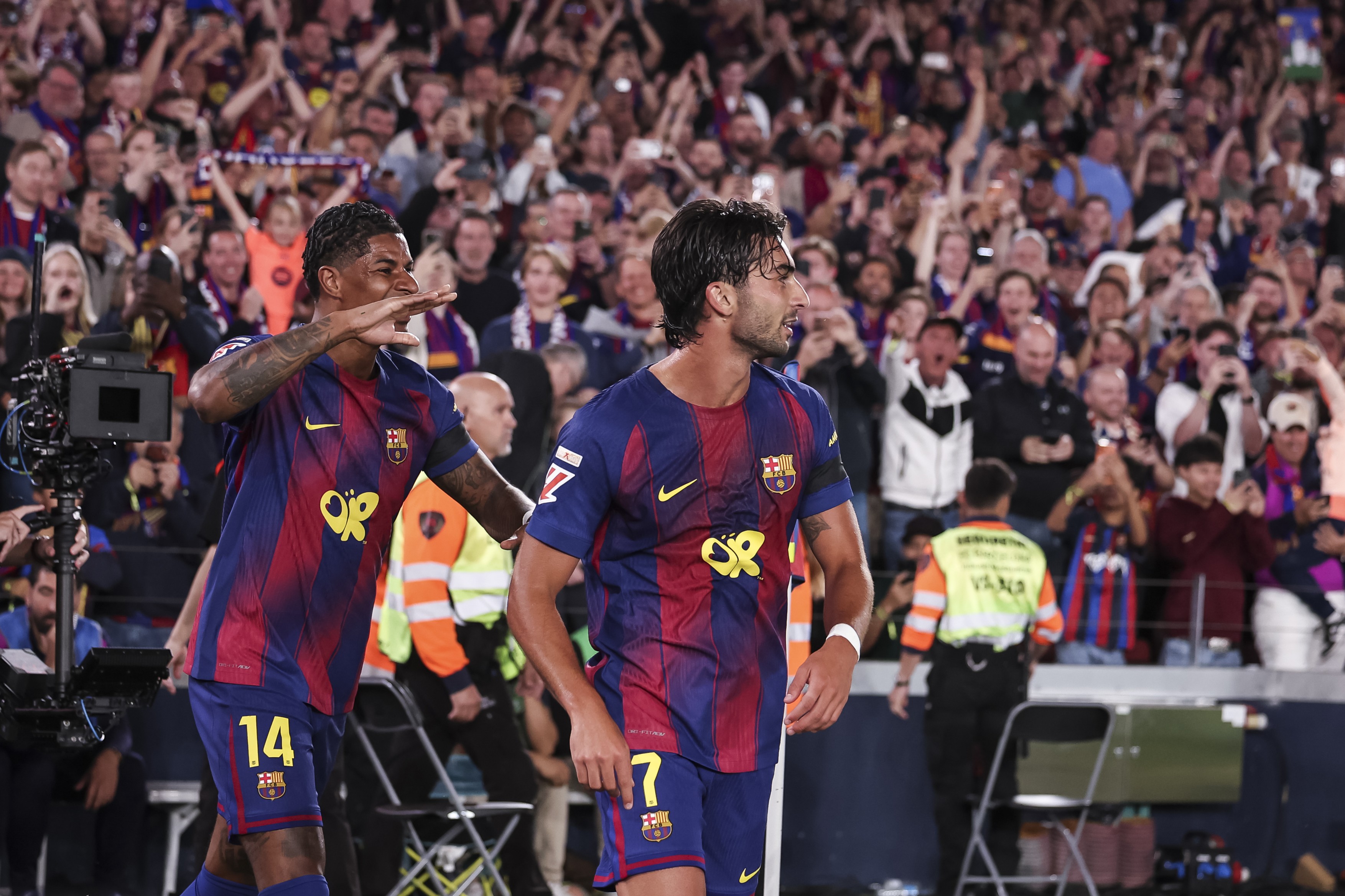 Imagine Stire Barcelona - Real Madrid 2-0, ACUM, la DGS 1. ”Galacticii” au avut un gol anulat | 2review.ro