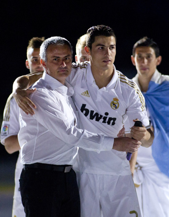 Poza pentru articolul A văzut cine e noul antrenor de la Real Madrid și a răbufnit în direct: "Un huligan!"