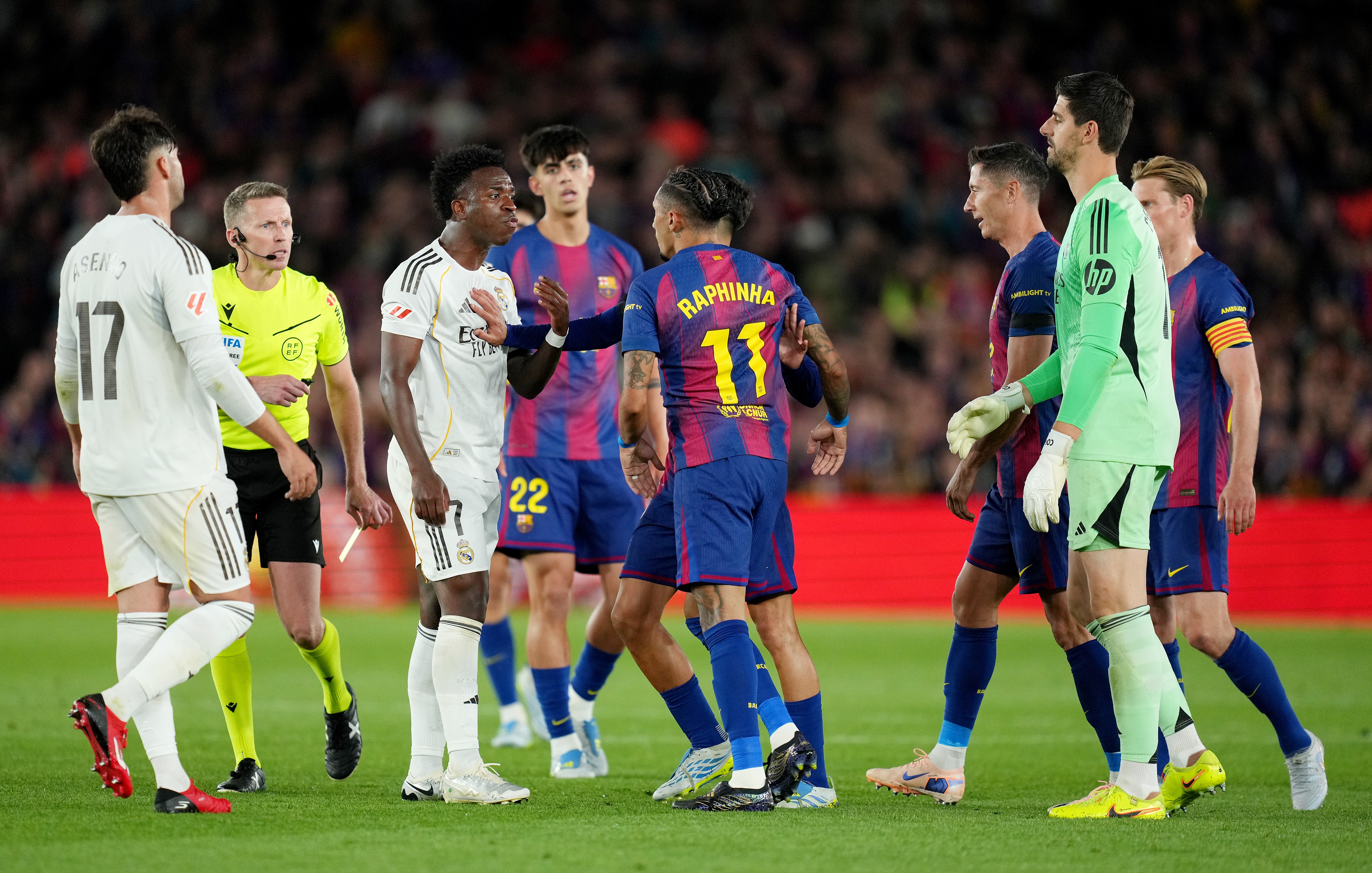 Imagine Stire Fără milă! Presa din Spania l-a făcut praf, după Barcelona - Real Madrid 2-0: Cel mai prost | 2review.ro