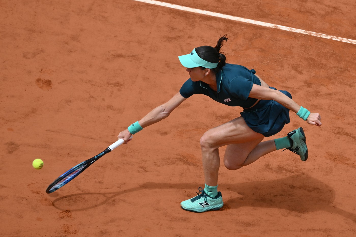 Imagine Stire Sorana Cîrstea - Linda Noskova, ACUM, Digi Sport 2, în optimi la WTA Roma. 6-2 în primul set pentru ”Sori” | 2review.ro