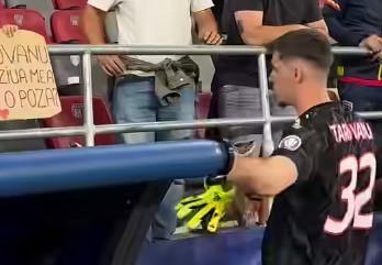 Ștefan Târnovanu a văzut banner-ul și s-a dus direct spre tribună, după FCSB - Slobozia 0-0