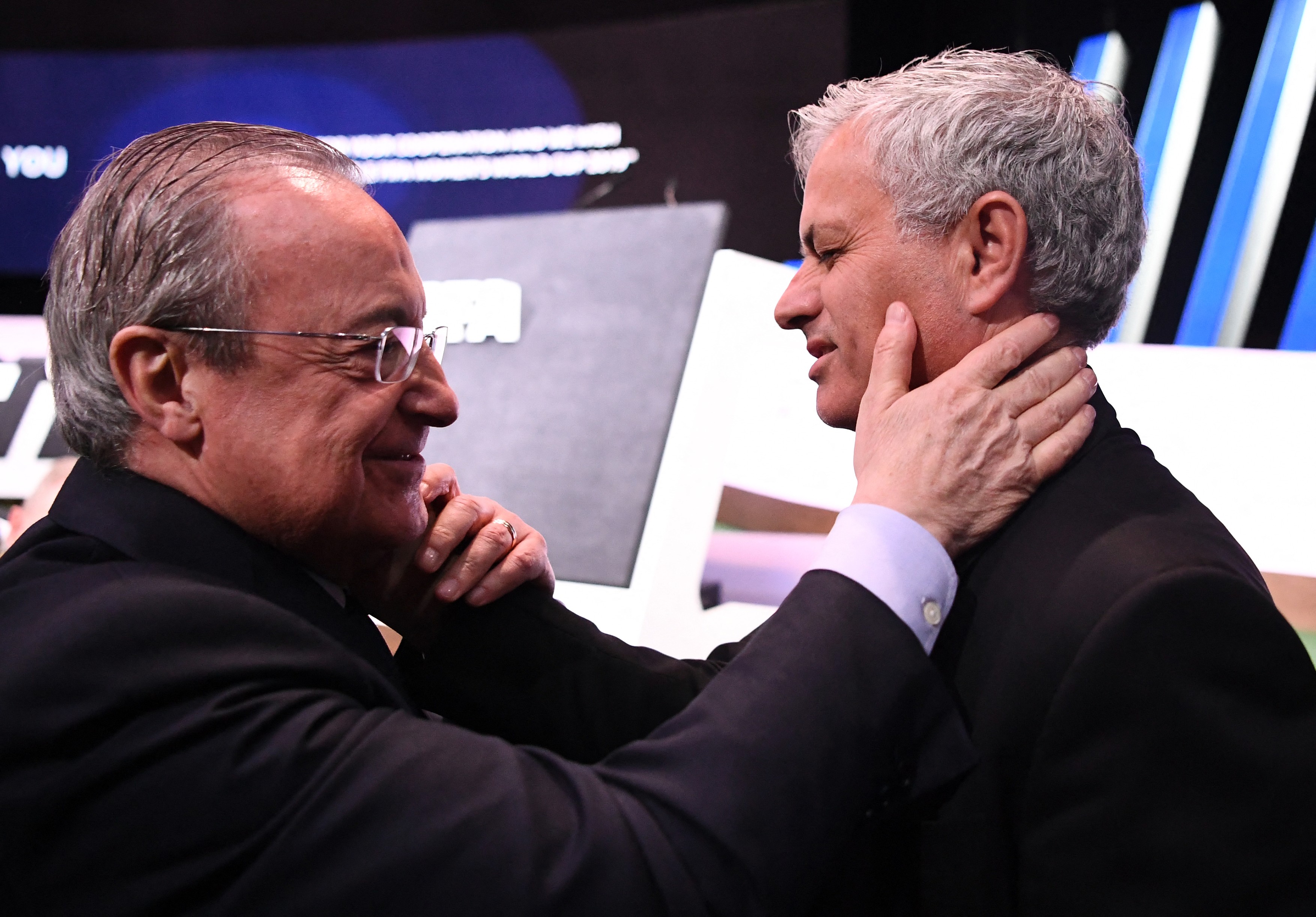 Imagine Stire ”Jose Mourinho, la Real Madrid?”. Cum a răspuns Florentino Perez | 2review.ro