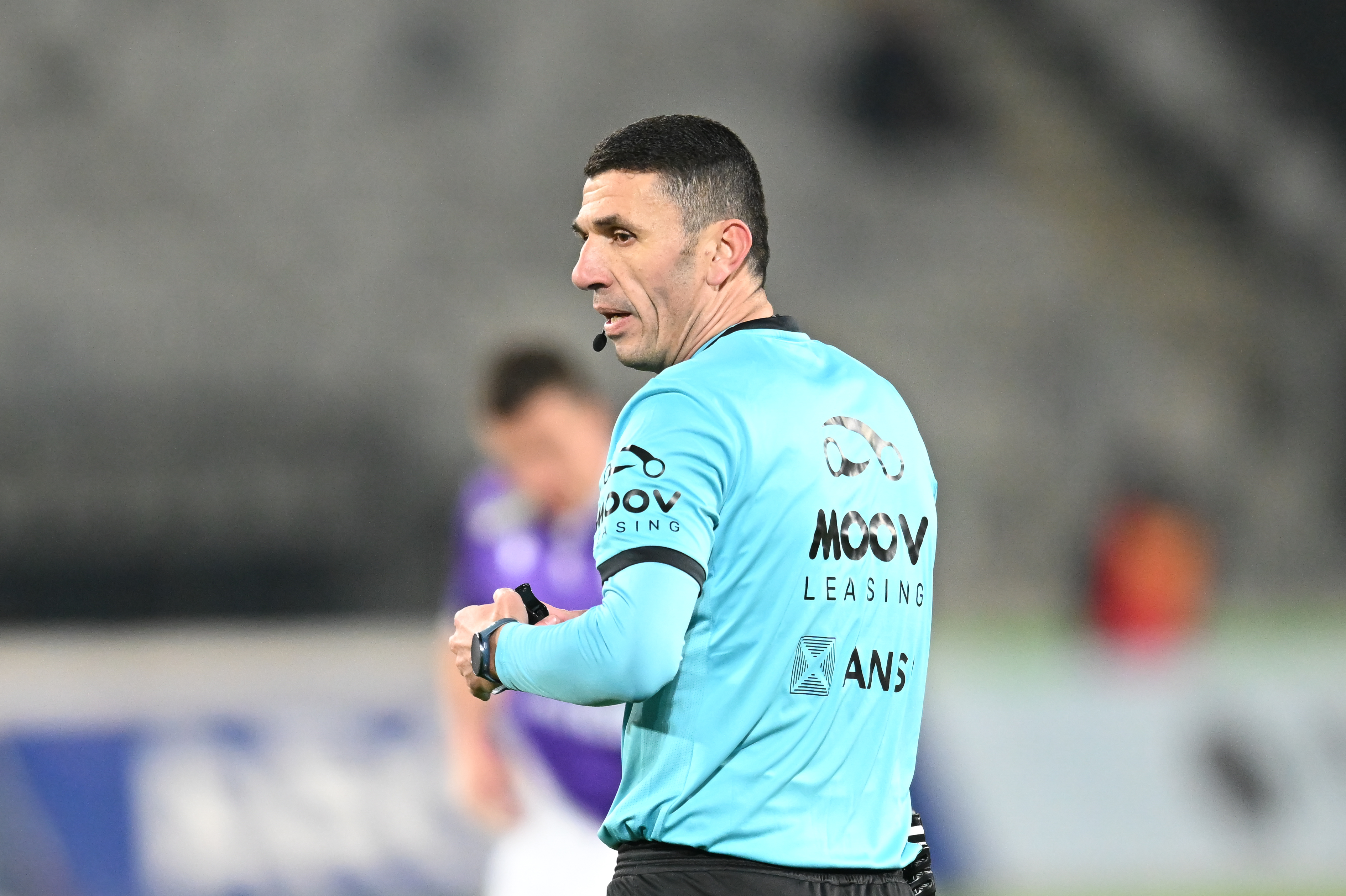Imagine Stire Arbitrii implicați în scandalurile de la Craiova - Dinamo și CFR - Craiova, delegați la Craiova - ”U” Cluj! | 2review.ro