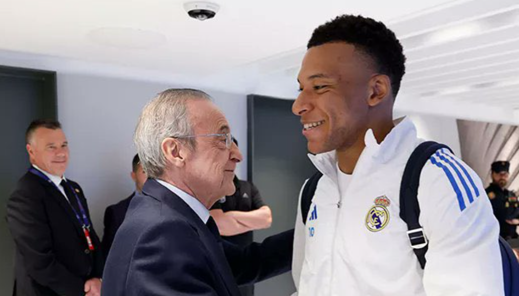 Imagine Stire Înainte să fie fluierat copios pe ”Bernabeu”, Mbappe a ajuns față în față cu Florentino Perez! Cum l-a numit | 2review.ro